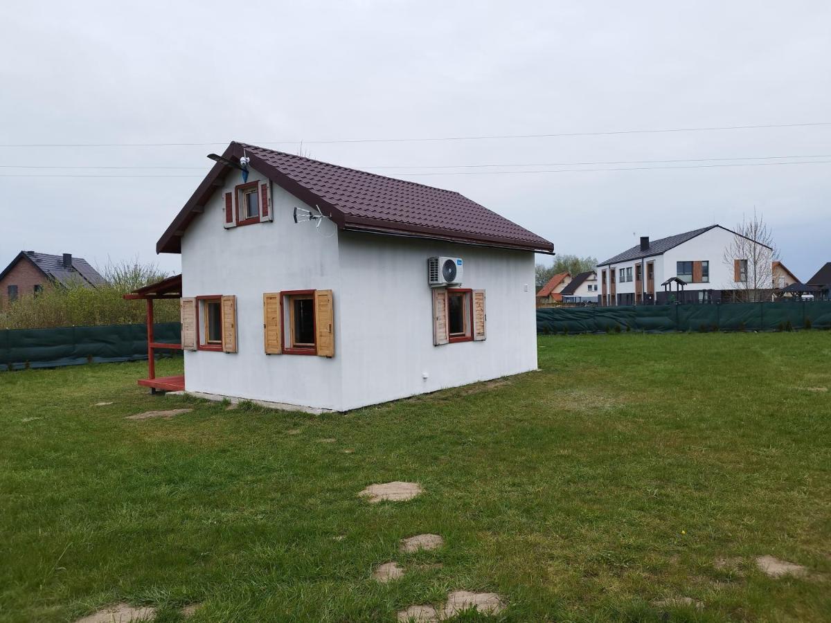 Domek Caloroczny Zastan Екстер'єр фото